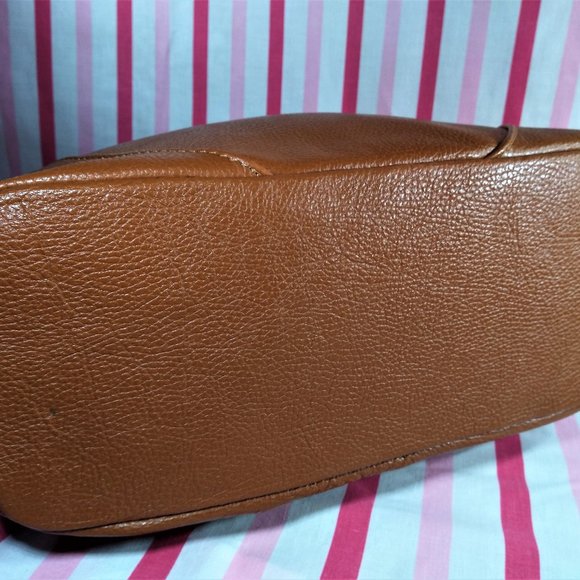 ✨ SOLD ✨ Gorgeous Markese Italian Leather Handle or Shoulder Bag NEW w/Tag! - Picture 11 of 16